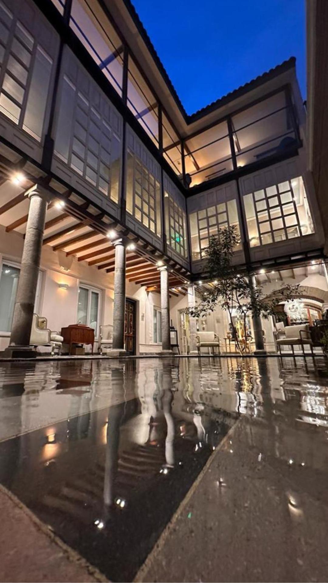 Illa Experience Hotel Quito Esterno foto